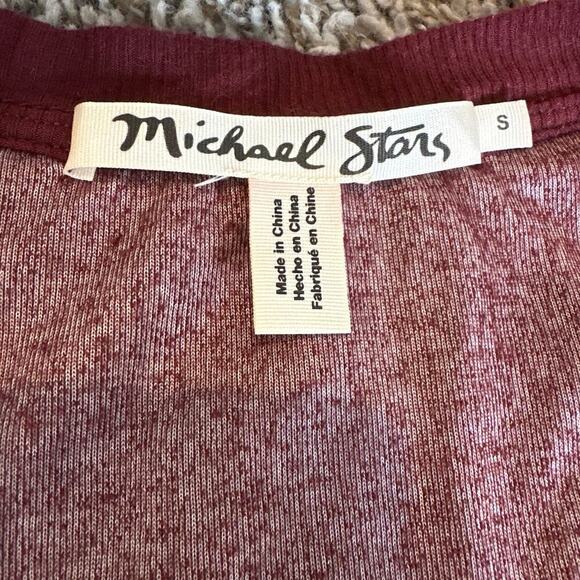 Women’s Anthropology Michael Stars Red Velvet Slouched V-Neck Shirt Size Small - Picture 3 of 5